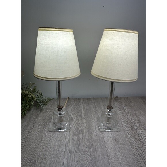 Pair Of Vintage Hand Cut Lead Crystal Table Accent Lamps 17” Tall 3.5” Base READ - Picture 1 of 11